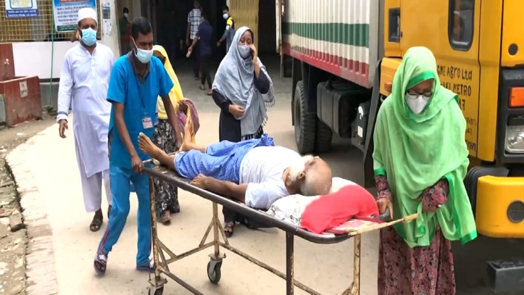 করোনা ও উপসর্গ নিয়ে বিভিন্ন জেলায় আরও ১২৯ মৃত্যু