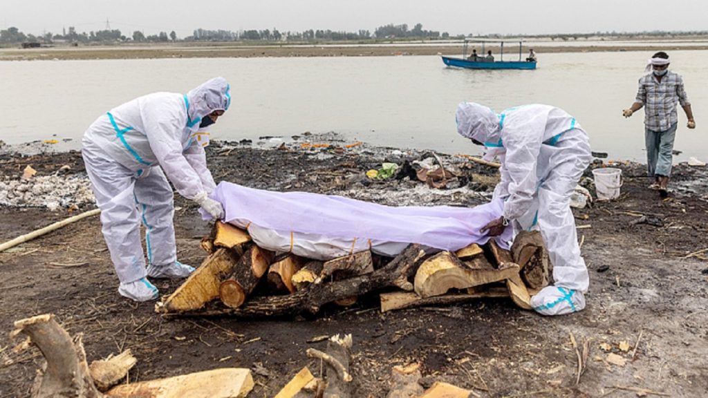 করোনায় বিশ্বে আরও সাড়ে ৬ হাজার মানুষের মৃত্যু