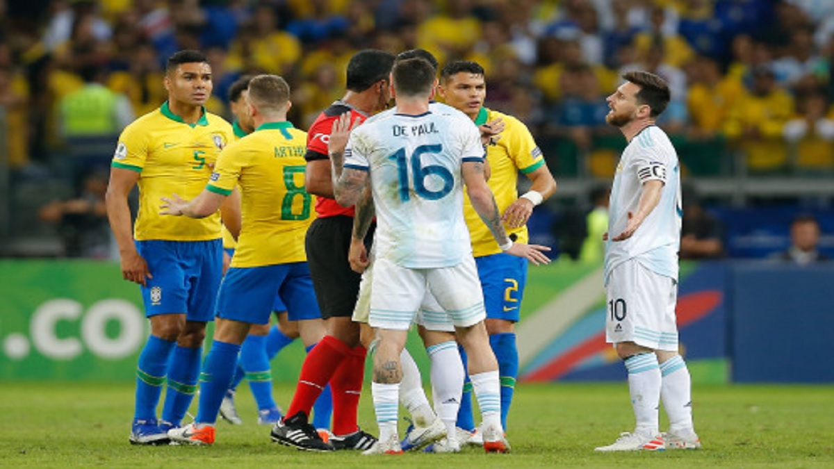 একে অপরকে ‘ছোট ভাই’ ডাকছে ব্রাজিল-আর্জেন্টিনার খেলোয়াড়রা