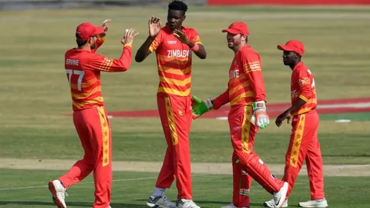 চল্লিশ না ছুঁতেই তামিম ও সাকিবকে তুলে নিলো জিম্বাবুয়ে