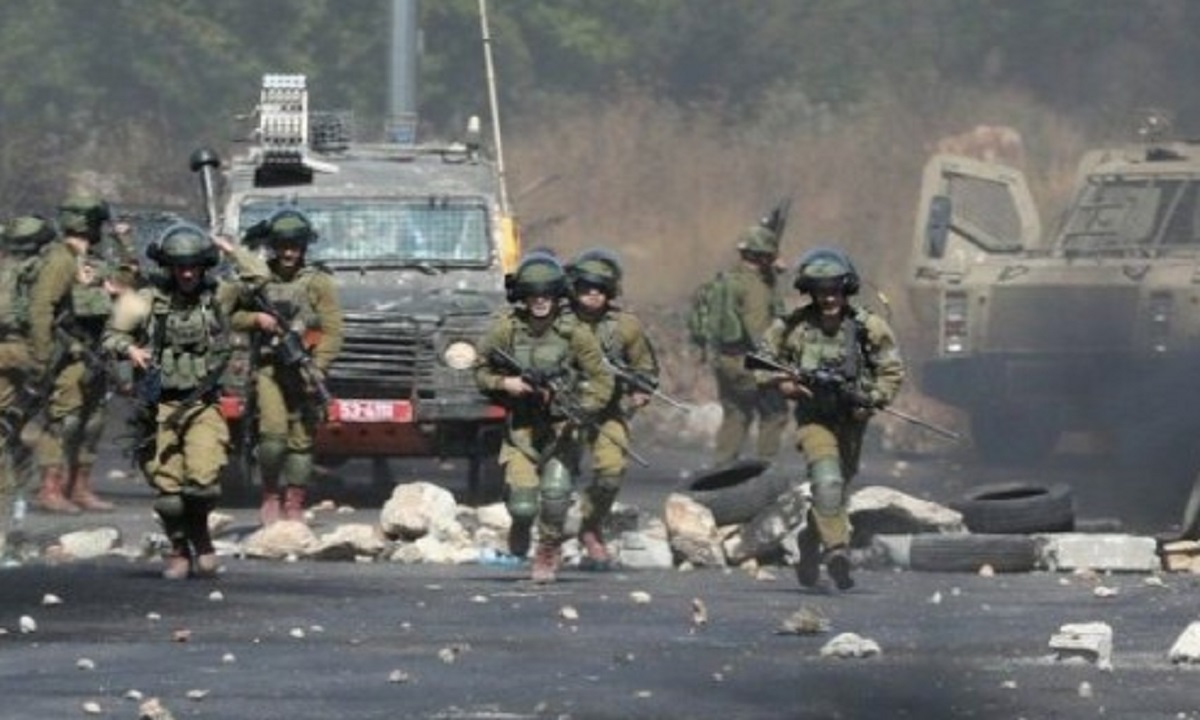 ফিলিস্তিনি বিক্ষোভকারীদের ওপর ইসরায়েলি হামলা, শতাধিক আহত