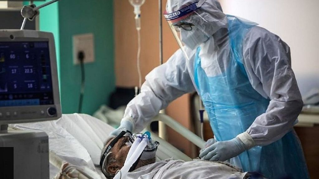 করোনা ও উপসর্গে কয়েক জেলায় মারা গেছে আরও ৩৭ জন