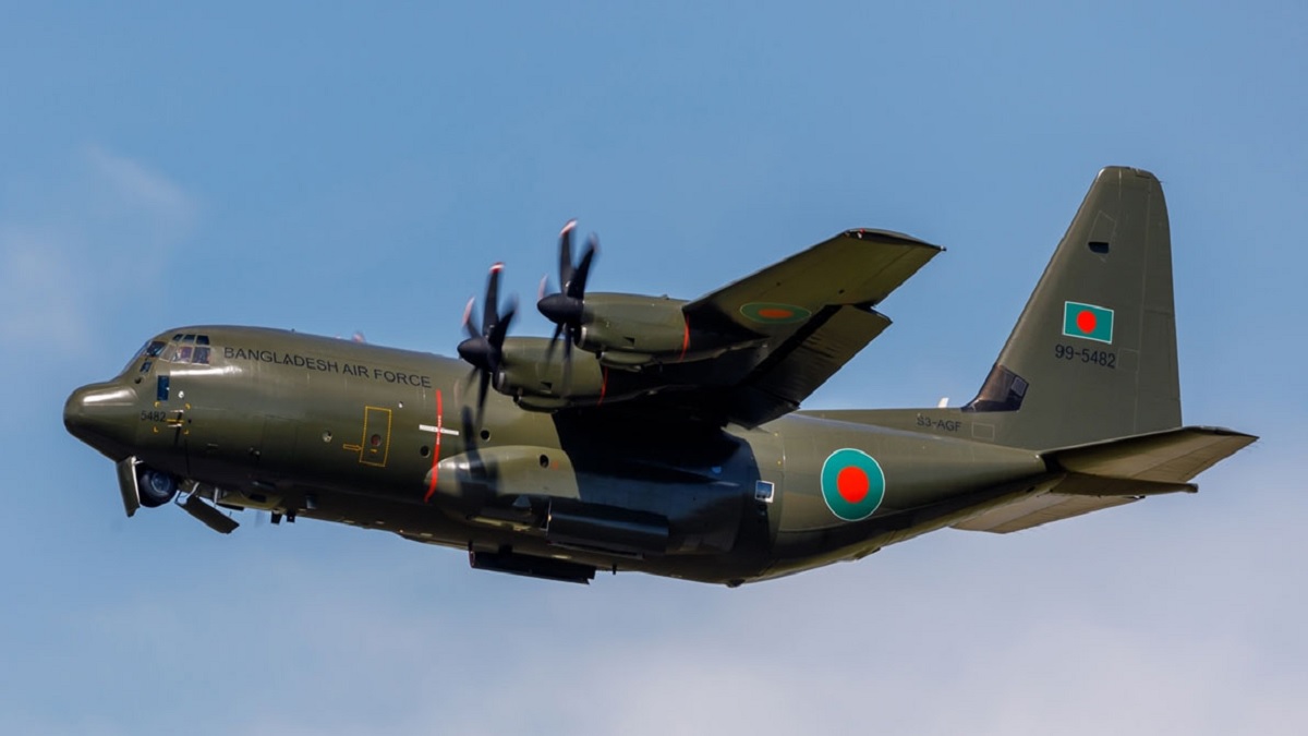 টিকা আনতে রাতে চীন যাচ্ছে বিমান বাহিনীর প্লেন