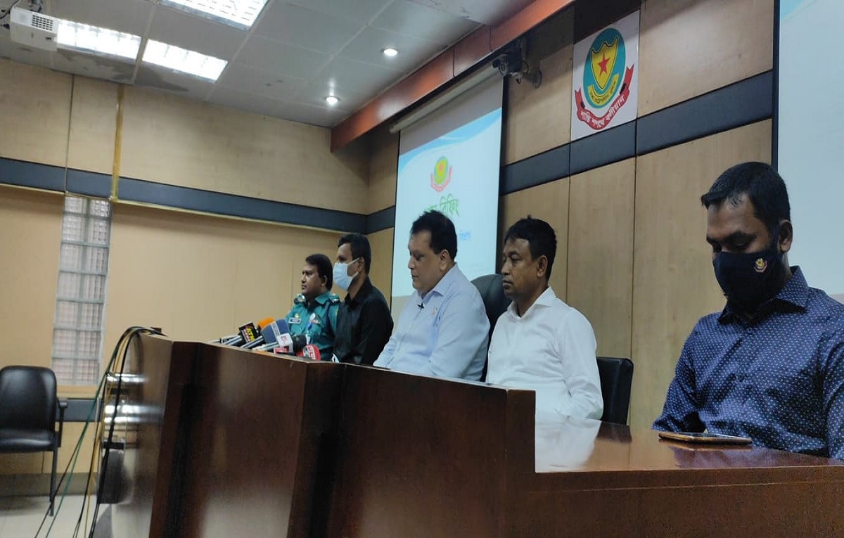 গুলশানে আইস-ইয়াবাসহ মাদক চক্রের ৯ সদস্য গ্রেফতার