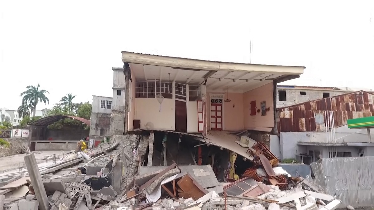 হাইতির ভূমিকম্পে প্রাণহানির সংখ্যা বেড়ে ১ হাজার ৩শ’