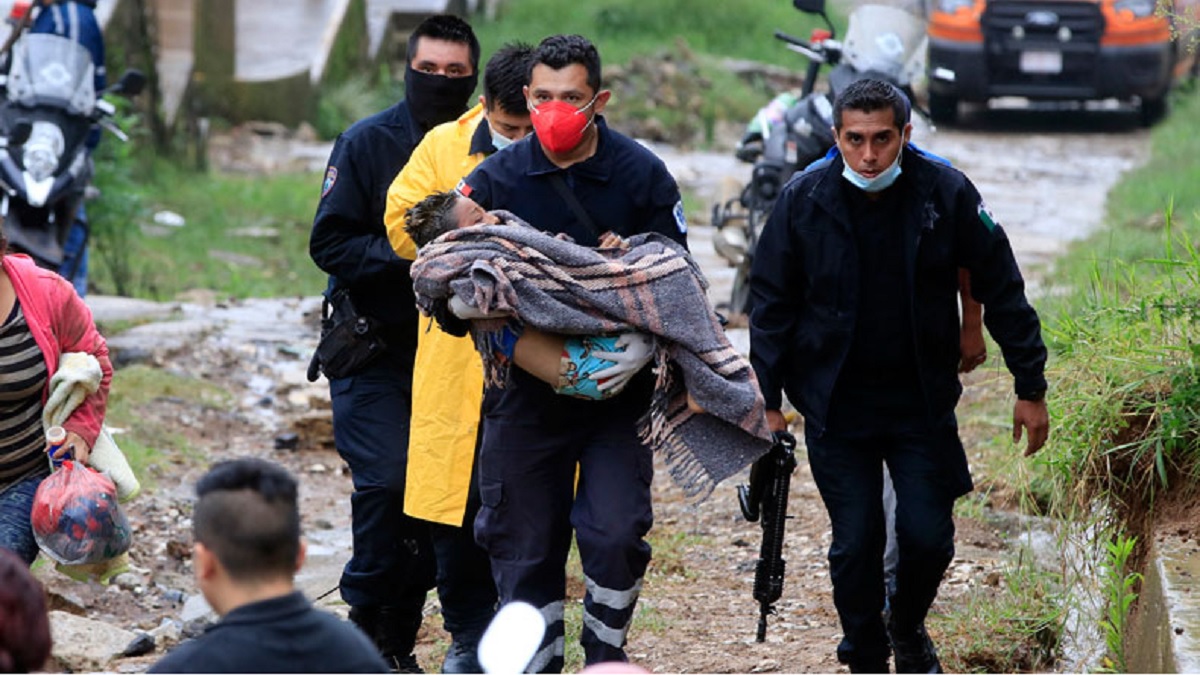 হারিকেন গ্রেসের আঘাতে মেক্সিকোয় নিহতের সংখ্যা বেড়ে ১৩