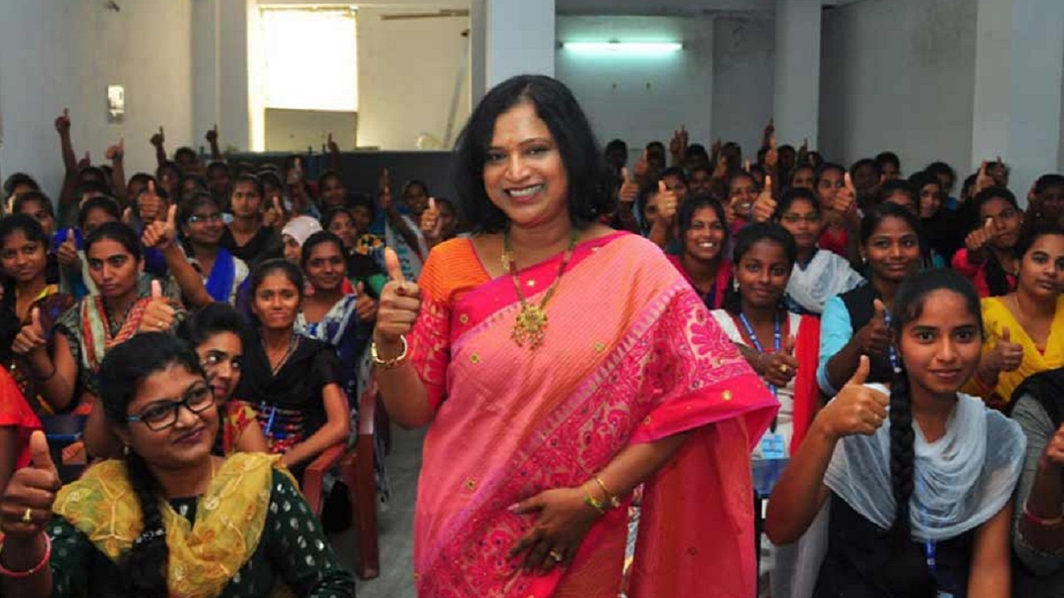 পাঁচ টাকা বেতনে শুরু, নিজ মেধায় কোটিপতি!