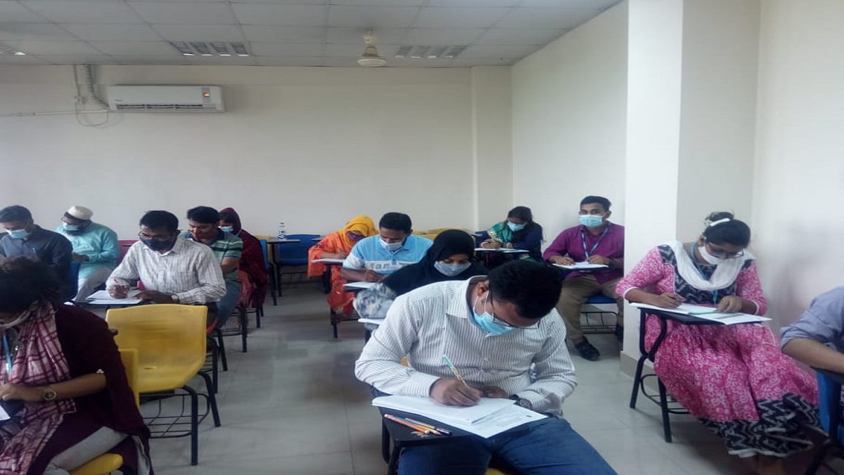 উন্মুক্ত বিশ্ববিদ্যালয়ে সশরীরে পরীক্ষা গ্রহণ শুরু