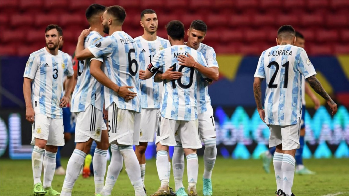 আর্জেন্টিনার চার ফুটবলারের বিরুদ্ধে নিষেধাজ্ঞা দিতে চায় ব্রাজিল