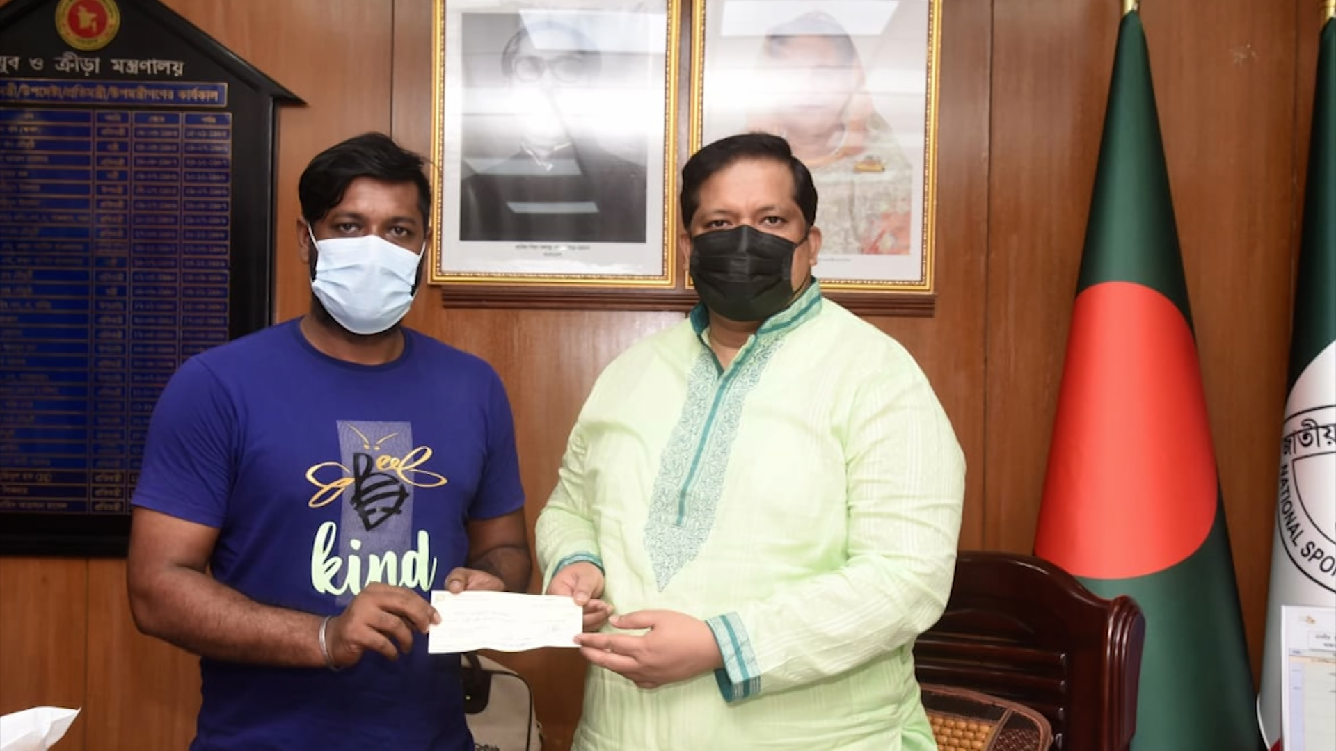 অসুস্থ ক্রিকেটার রবিউল ইসলামের পাশে যুব ও ক্রীড়া মন্ত্রণালয়