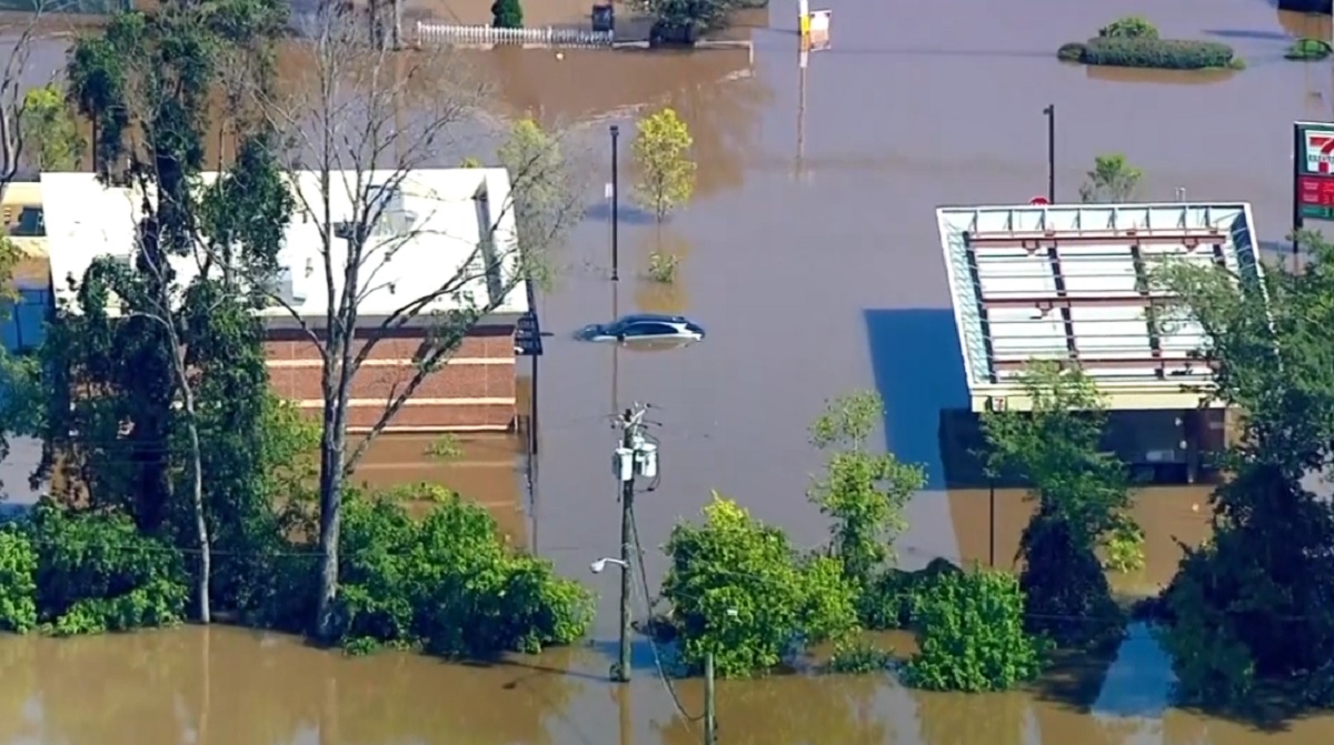 যুক্তরাষ্ট্রে ঘূর্ণিঝড় আইডায় প্রাণহানির সংখ্যা বেড়ে ৬৩