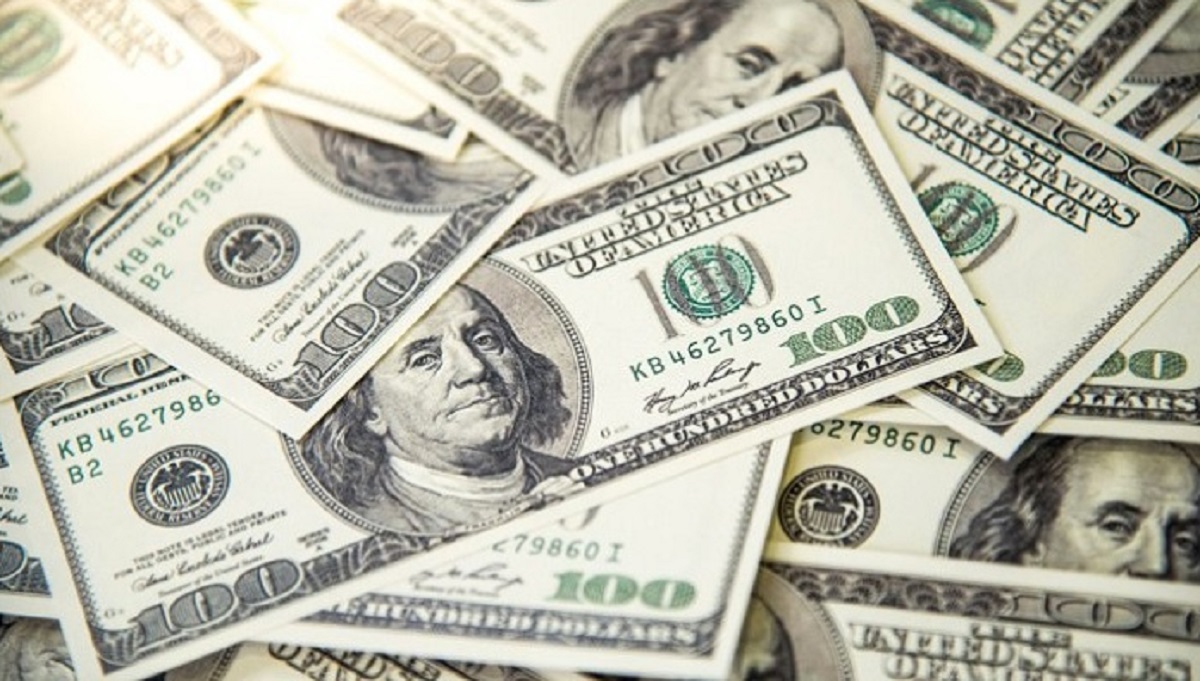 এক বছরে প্রতি সপ্তাহে একই নম্বরের টিকিট কিনে অবশেষে ৫ কোটি জিতলেন তরুণী