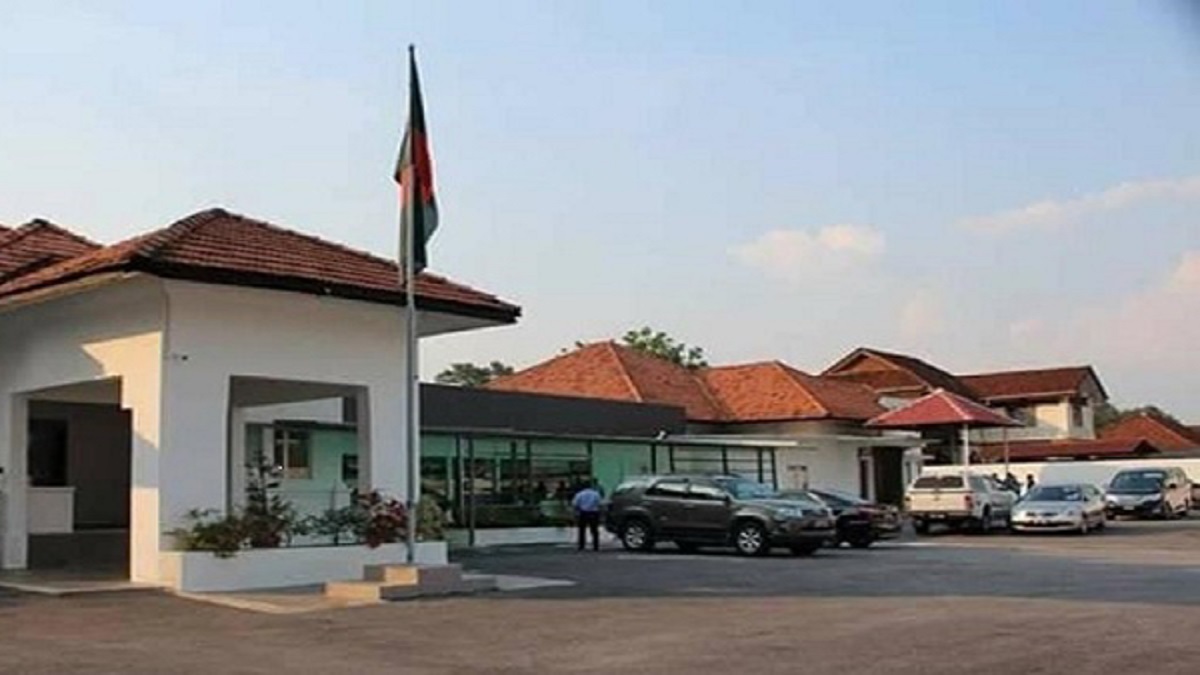 কুয়ালালামপুরে বাংলাদেশ হাইকমিশনে হটলাইন সেবা চালু