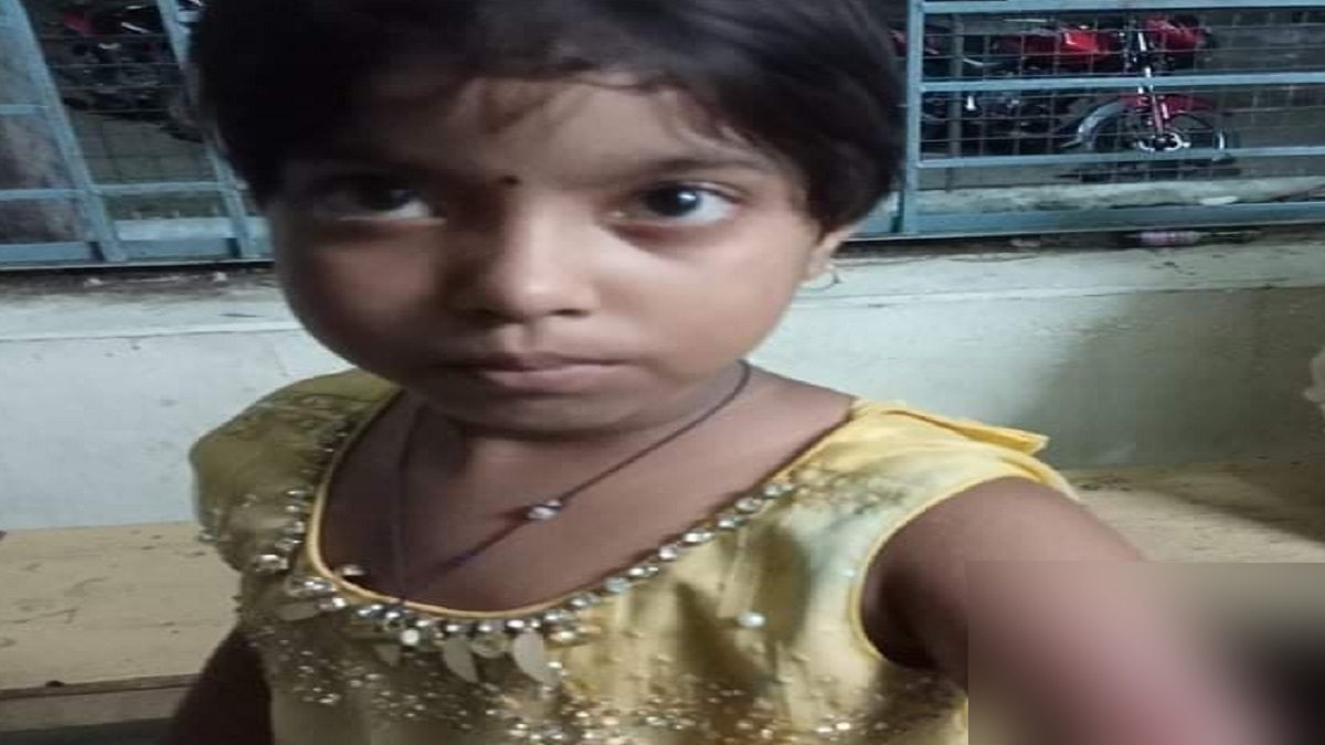 জয়পুরহাটে শিয়ালের উপদ্রব, ঘরে ঢুকে কামড়ে দিচ্ছে শিশুদের