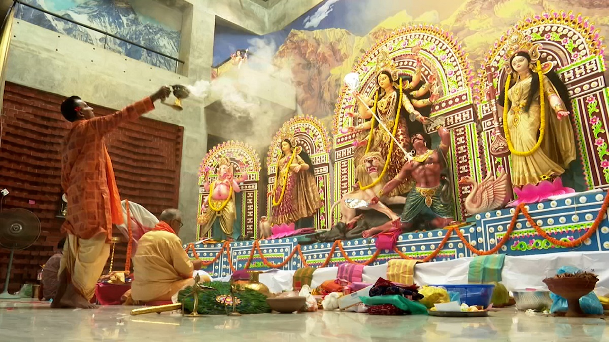 শারদীয় দুর্গোৎসবের মহাষ্টমী আজ