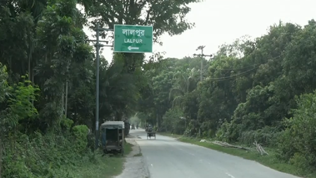 নাটোরের যে গ্রামটি ইমো প্রতারকদের ‘সদর দফতর’
