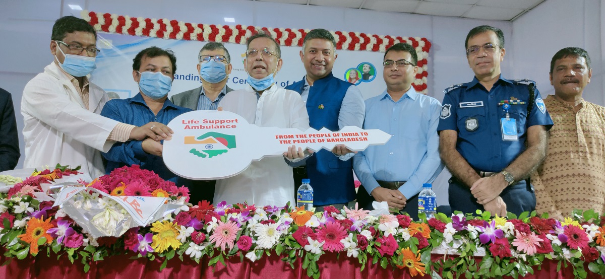 বাংলাদেশ কখনোই সাম্প্রদায়িক রাজনীতিকে প্রশ্রয় দেবে না:  আইনমন্ত্রী
