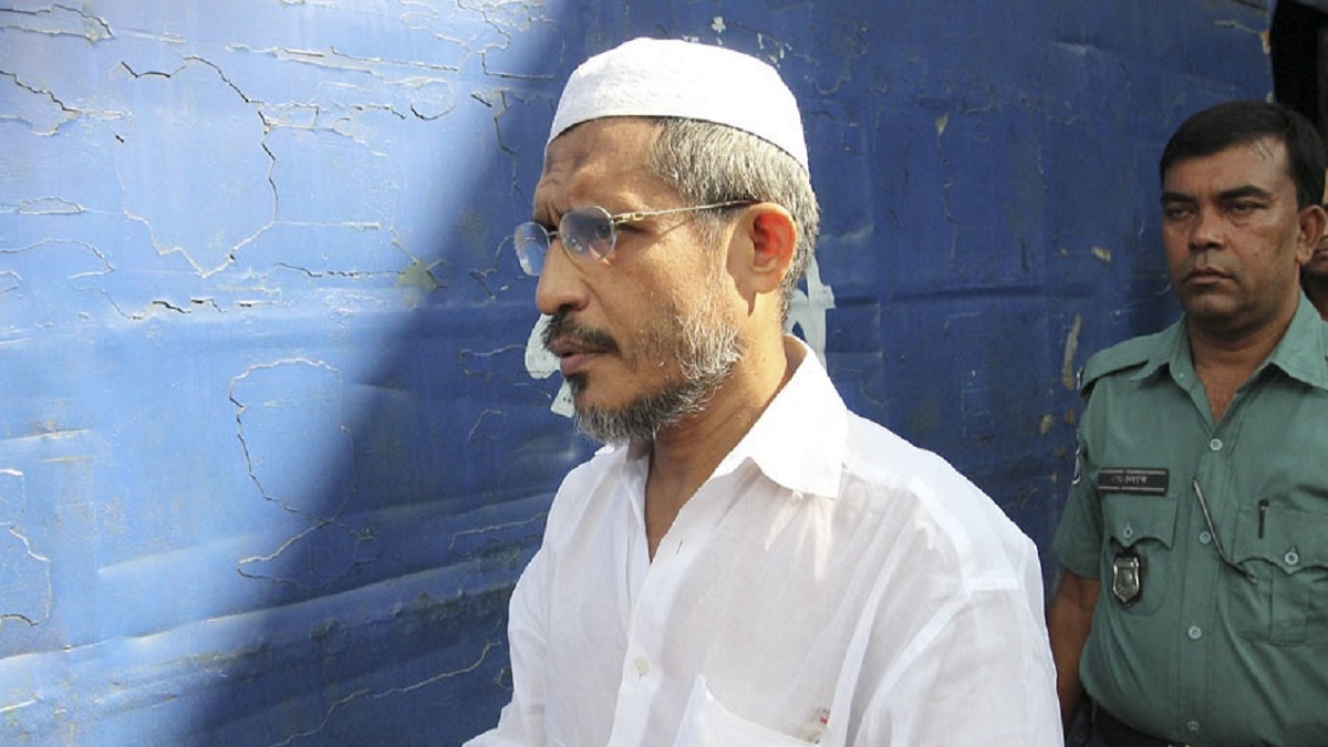 মৃত্যুদণ্ডপ্রাপ্ত বাবরের আরও ৮ বছরের জেল