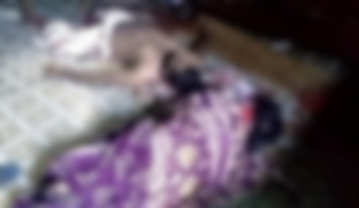 সিরাজগঞ্জে নিজ ঘরে দম্পতির রক্তাক্ত মরদেহ, তদন্তে পুলিশের তিন বাহিনী