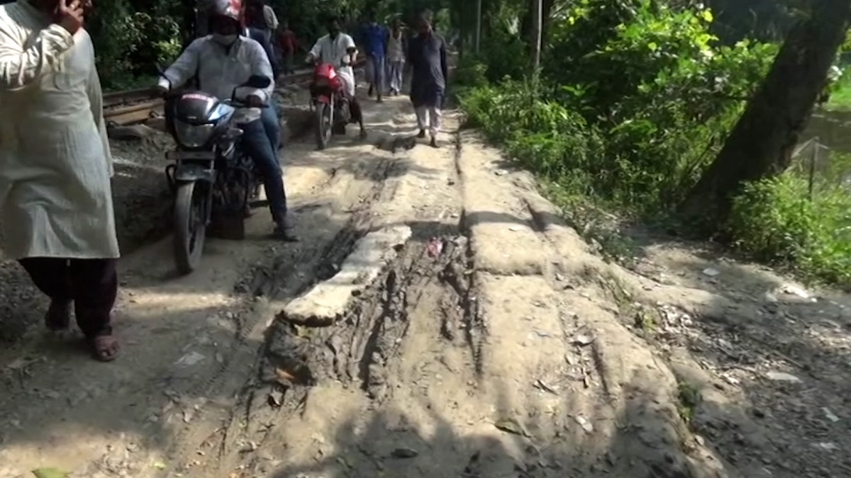 নোয়াখালীতে ইউপি চেয়ারম্যানের বিরুদ্ধে দুর্নীতির অভিযোগ