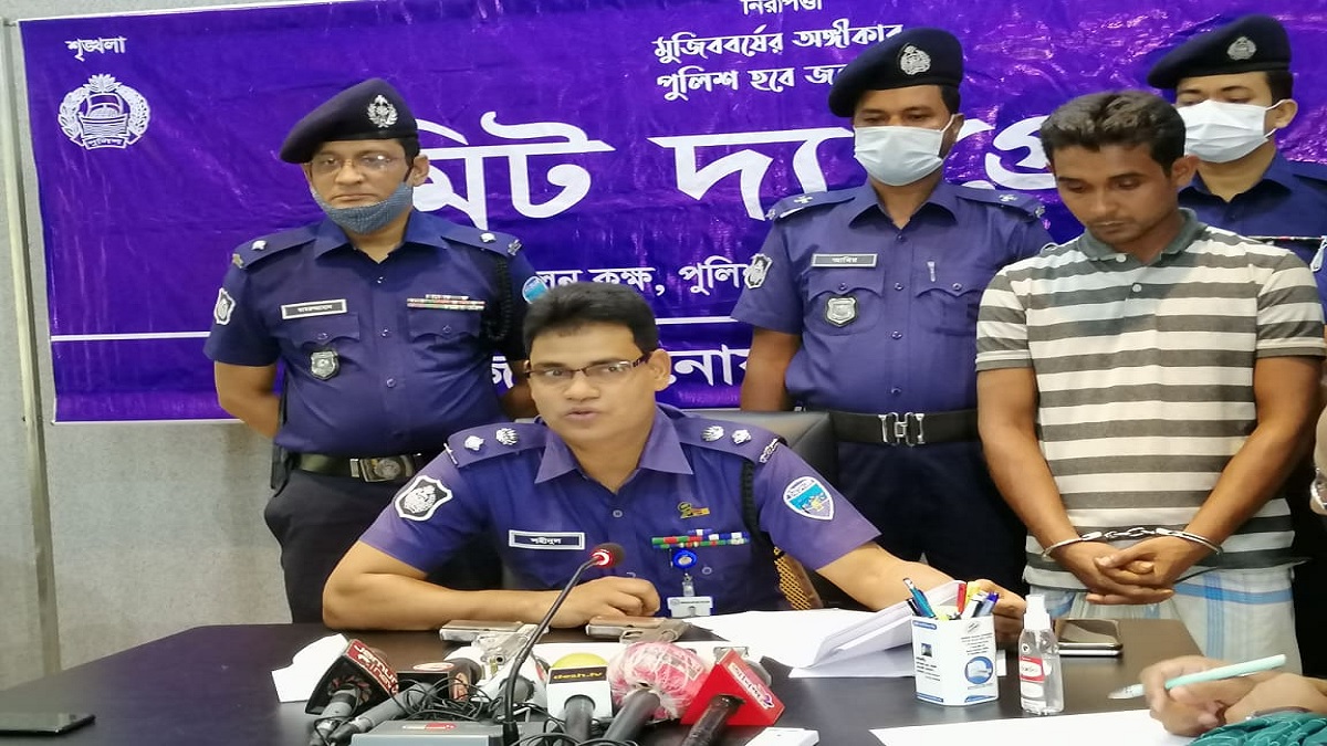 টিটু বাহিনীর সেকেন্ড ইন কমান্ড জুয়েল গ্রেফতার