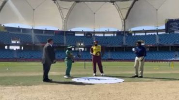 টসে জিতে ফিল্ডিংয়ে দক্ষিণ আফ্রিকা