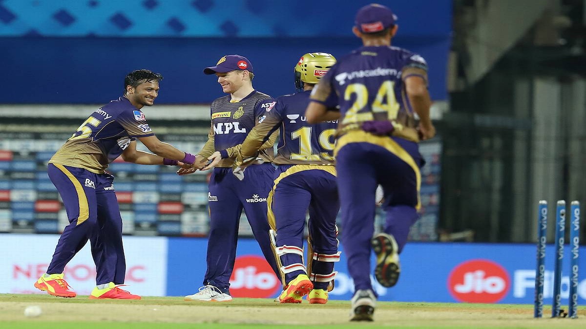 সাকিব নাকি রাসেল! দিল্লির বিরুদ্ধে খেলবেন কে? জানালেন মরগান