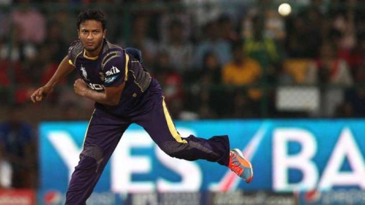 বোলিংয়ে বৈপ্লবিক পরিবর্তন আনলেন সাকিব
