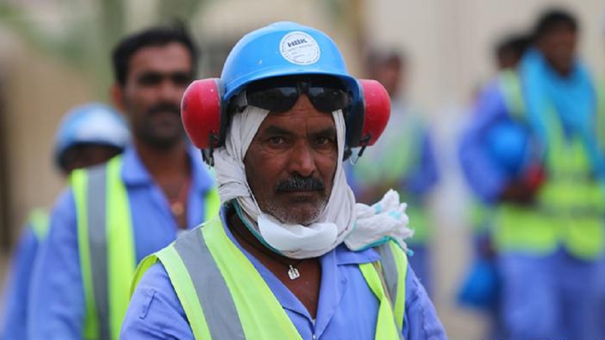 রেমিট্যান্স কমেছে, চাকরি হারাচ্ছেন প্রবাসীরা?