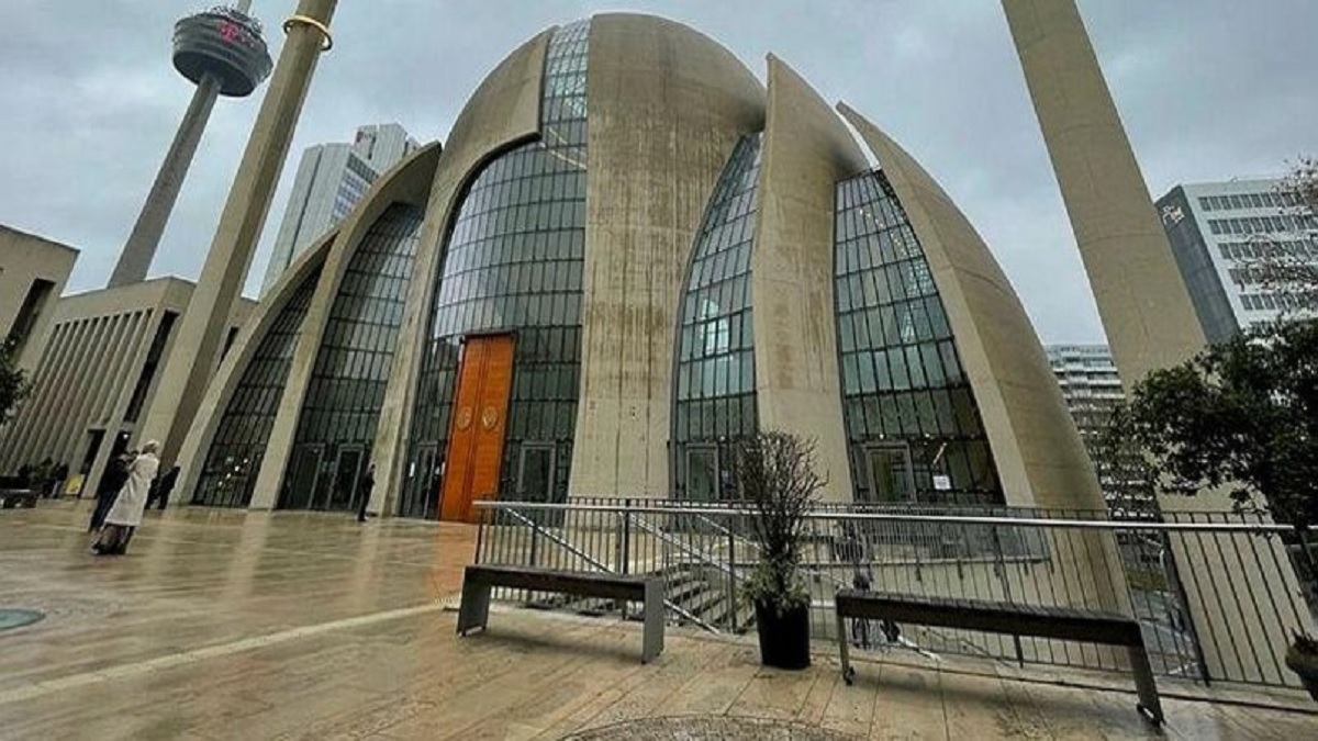 জার্মানিতে মসজিদে আগুন দেয়ার চেষ্টা