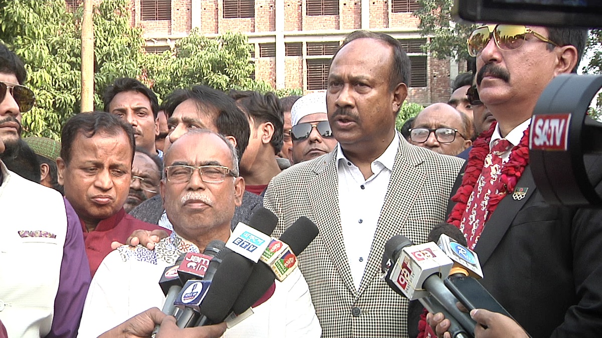 নৌকার প্রার্থীরা চায় লাঙ্গলের প্রার্থীরা মনোনয়ন প্রত্যাহার করুক: চুন্নু