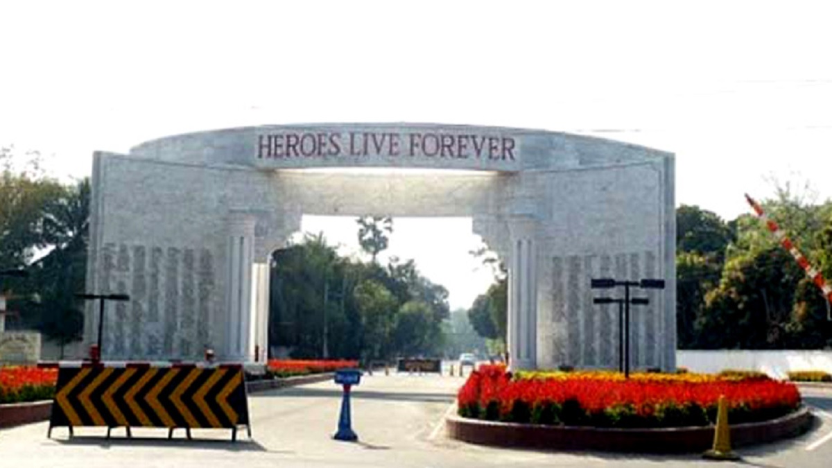 সশস্ত্র বাহিনী দিবস উপলক্ষ্যে যান চলাচল সীমিত থাকবে ঢাকা সেনানিবাসে