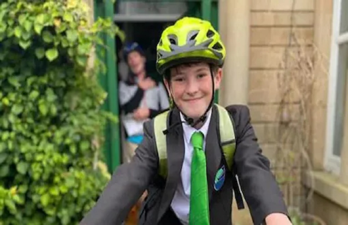 বুদ্ধিমত্তায় আইনস্টাইনকে ছাড়িয়ে গেলো যে বালক