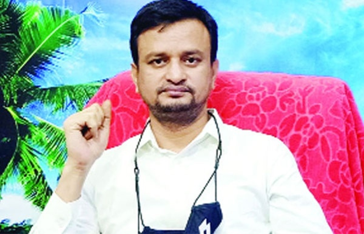 বঙ্গবন্ধুর ম্যুরাল স্থাপন নিয়ে কটূক্তির অভিযোগে মেয়র আব্বাস আলী আটক