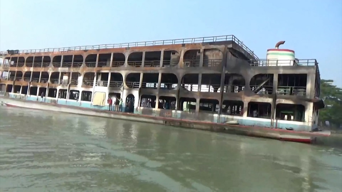 লঞ্চে আগুন: ৫ দিন পর আরও ২ জনের মরদেহ উদ্ধার