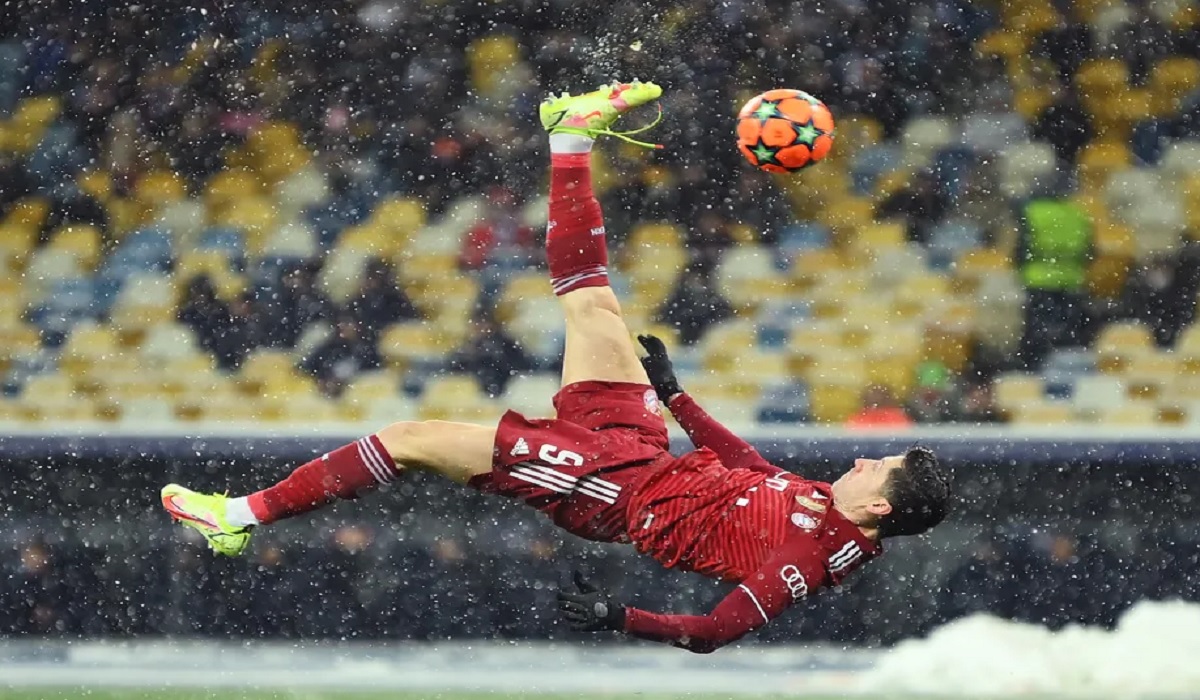 ভল্ফসবুর্গের জালে বায়ার্নের ৪ গোল