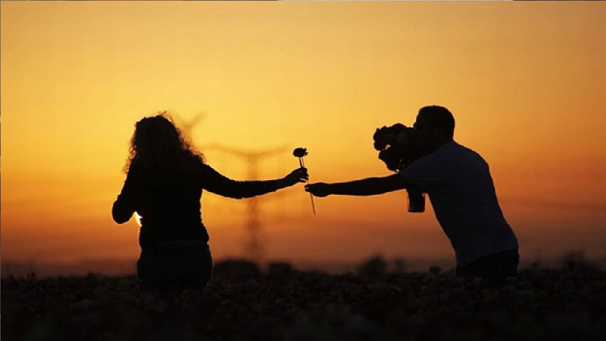 স্ত্রীর প্রতারণার জবাব দিলেন শাশুড়ির সাথে প্রেম করে!