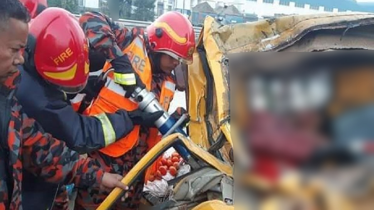 টাঙ্গাইলে সড়ক দুর্ঘটনায় পিকআপ চালক নিহত