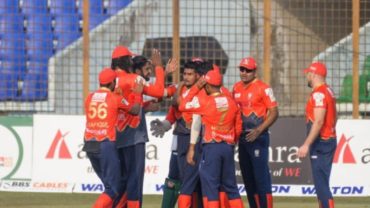 মেহেদী রানার দুর্দান্ত বোলিংয়ে খুলনাকে হারালো বরিশাল