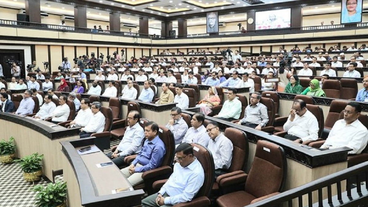 ডিসি সম্মেলন পিছিয়েছে