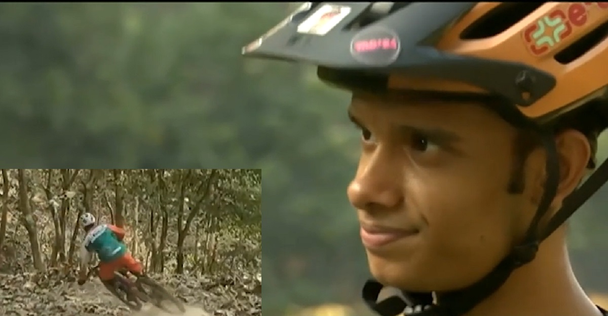 সাইকেলে পাহাড় দাপিয়ে বেড়াচ্ছেন শ্রবণ ও বাক প্রতিবন্ধী তাহমিদ