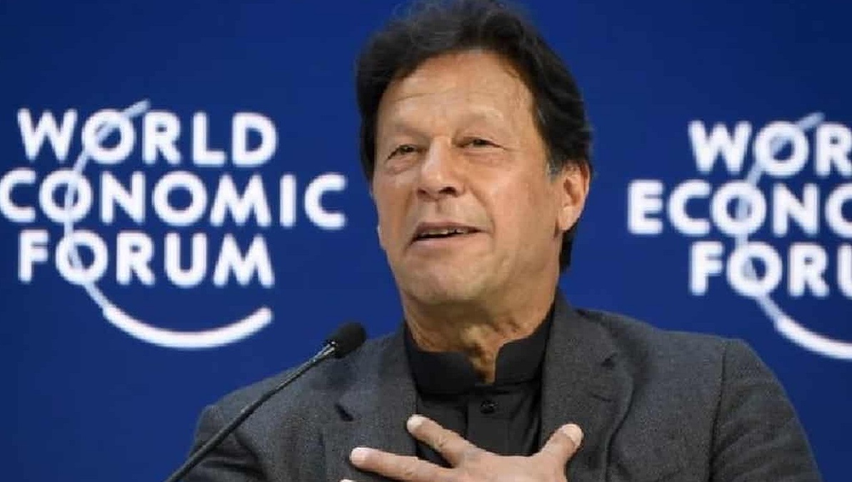 আন্তর্জাতিক ক্রীড়া ব্যক্তিত্বের পুরষ্কার পেলেন ইমরান