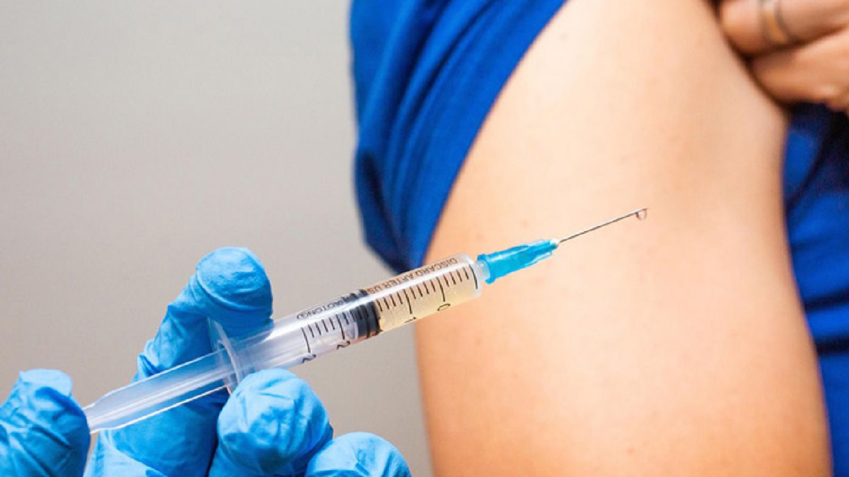 ভারতের ৭৫ শতাংশ মানুষ করোনার দুই ডোজ টিকা পেয়েছে