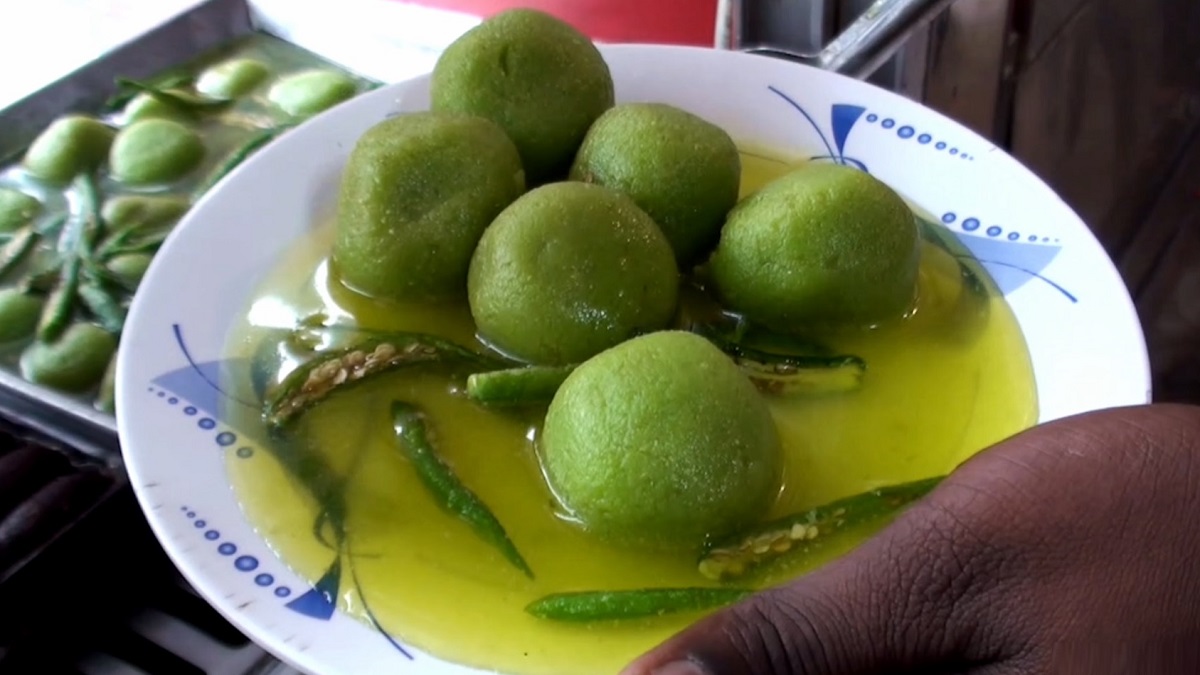 কুমিল্লায় কাঁচামরিচের রসগোল্লা, গল্প নয় সত্যি