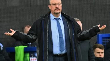 রাফা বেনিতেজকে সরালো এভারটন