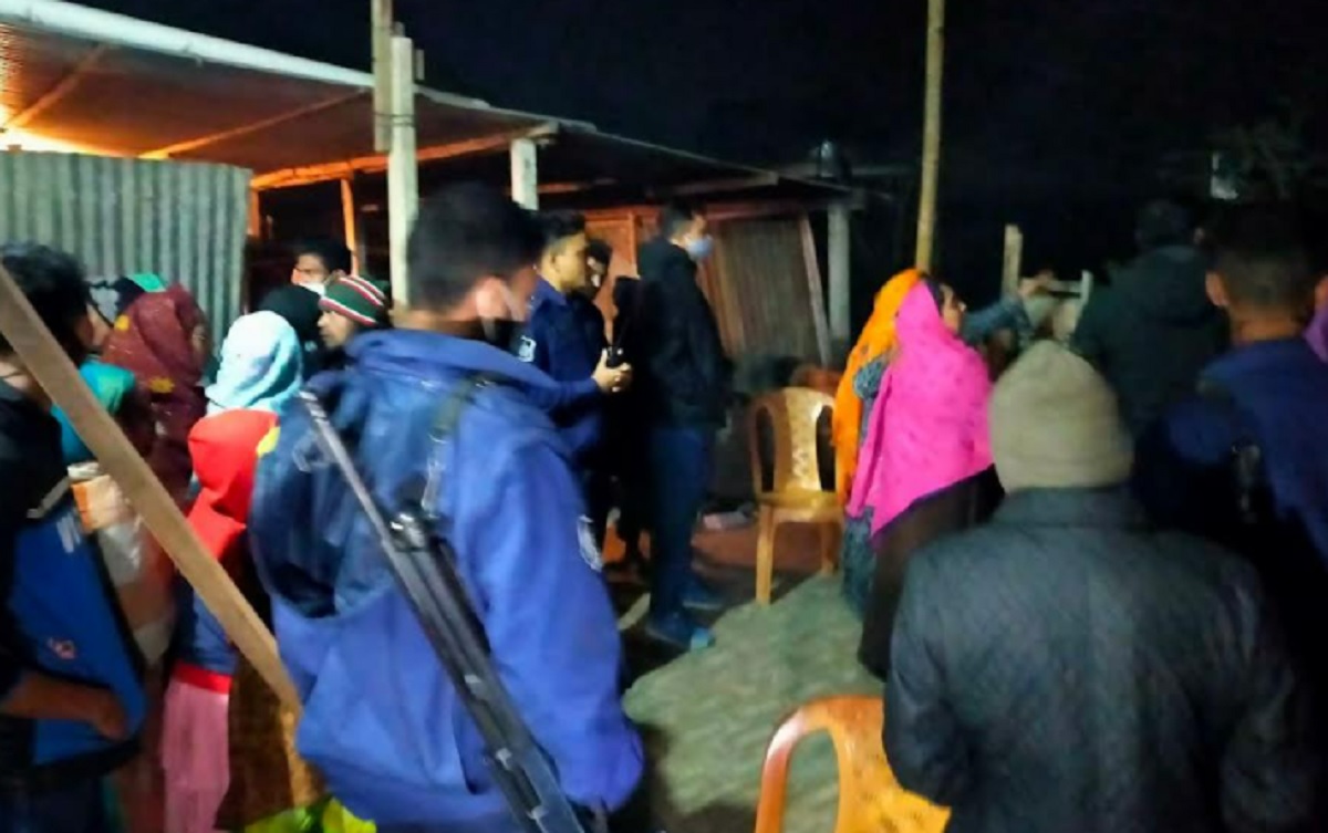 সিরাজগঞ্জে দুই গ্রুপের সংঘর্ষ, নিহত ১