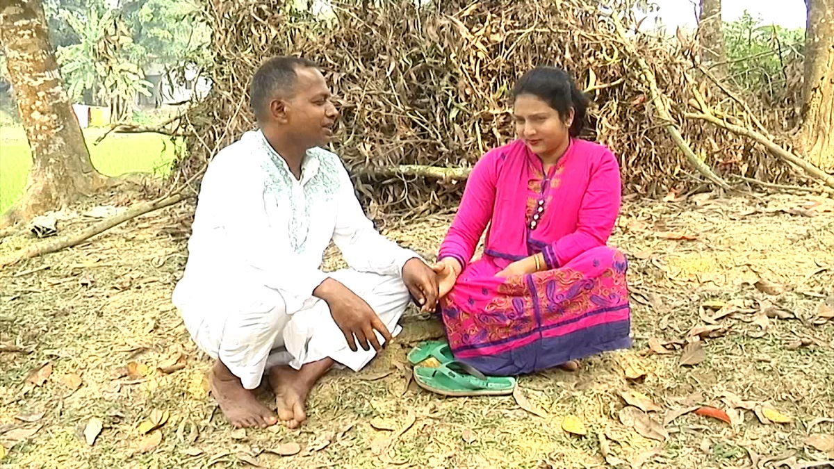 দশ টাকার নোটে পাওয়া নাম্বারে শুরু, ভালোবাসা দিবসে এক ভিন্ন প্রেমের গল্প