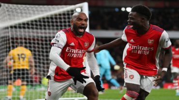 উলভসকে হারিয়ে টপ ফোরের লড়াইয়ে ফেভারিট আর্সেনাল