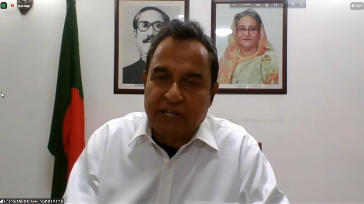 বিদেশি কোম্পানির ওপর থেকে নির্ভরতা কমাতে হবে: অর্থমন্ত্রী