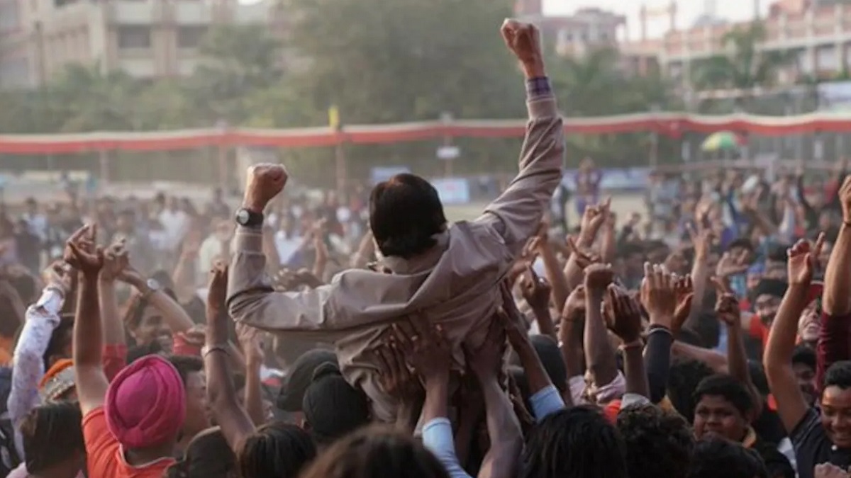 অমিতাভ বচ্চনের নতুন ছবির ট্রেলার নিয়ে হইচই
